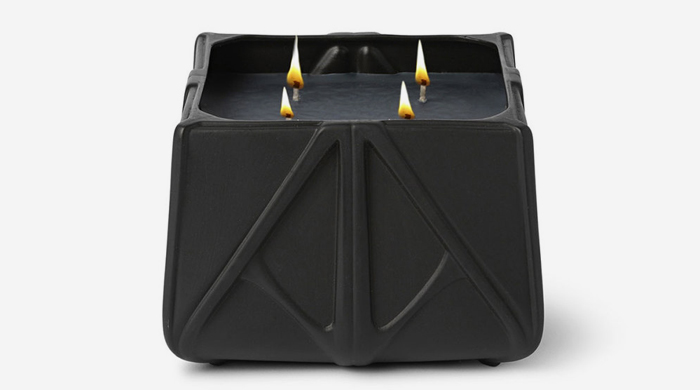 Хеллоуин близко: Заха Хадид разработала дизайн свечи