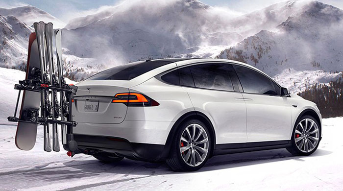 Дорогу электромобилям: Tesla представила кроссовер Model X
