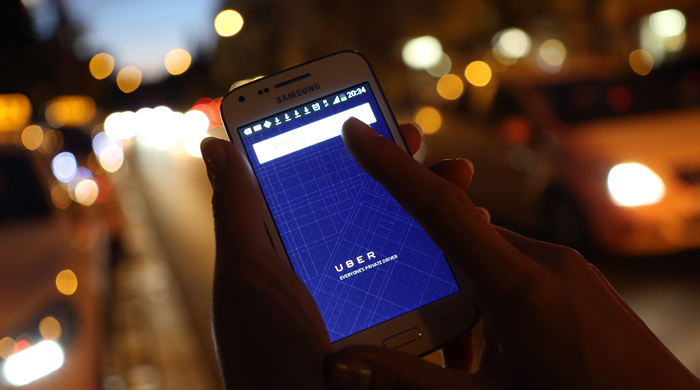 Во Франции отключили сервис заказа такси UberPOP