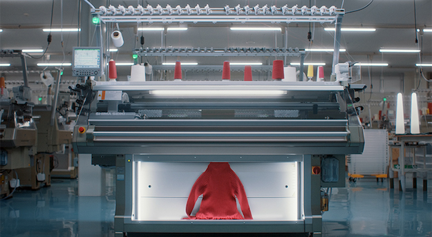 Uniqlo открыл в Париже выставку, посвященную трикотажу