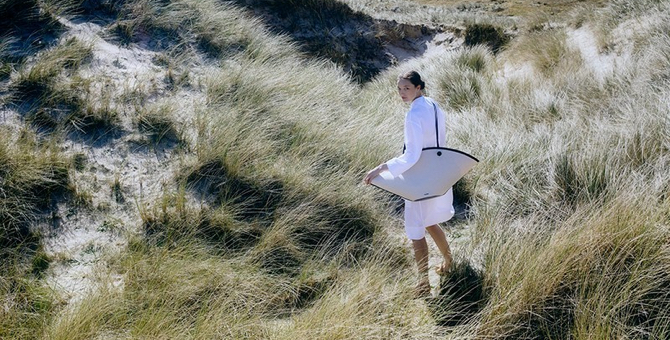 Jil Sander и MyTheresa выпустили совместную капсульную коллекцию