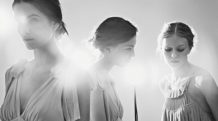 Коллекция H&M Conscious Exclusive в съемке мексиканского L’Officiel