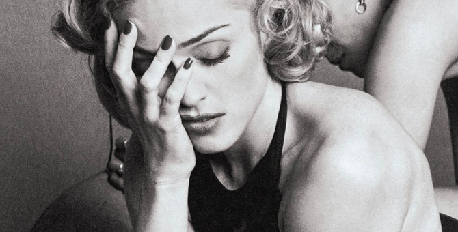 Фотографии Мадонны авторства Стивена Мейзела выставили на аукцион