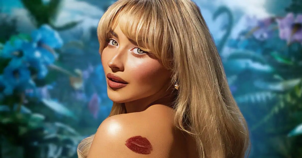 Сабрина Карпентер примерит на себя роль Алисы в Стране чудес