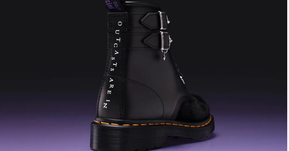 Dr. Martens выпустил коллекцию по мотивам сериала «Уэнздей»