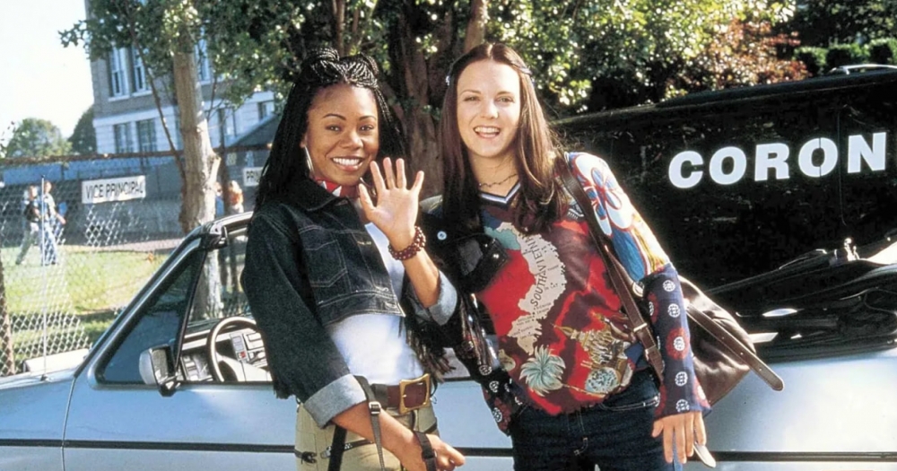 Реджина Холл и Анна Фэрис вернутся в перезапуске франшизы «Очень страшное кино»