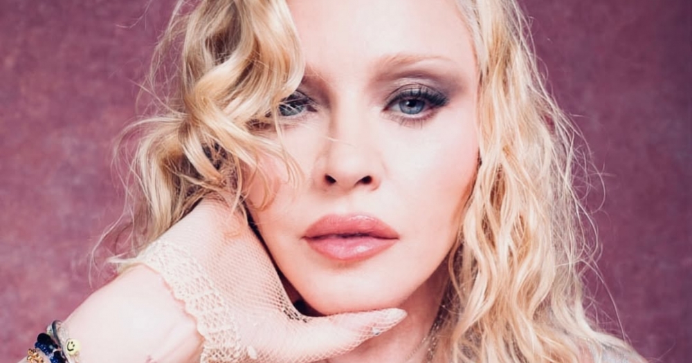 Мадонна выпустит новый альбом