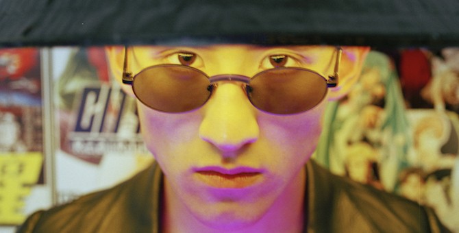 Два российских бренда очков — P.Y.E и Fakoshima — выпустили совместную коллекцию. Вот что у них получилось