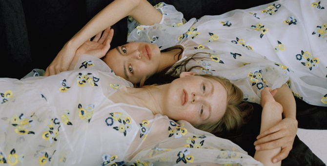 Как носить неоромантику? Объясняет Юля Катькало