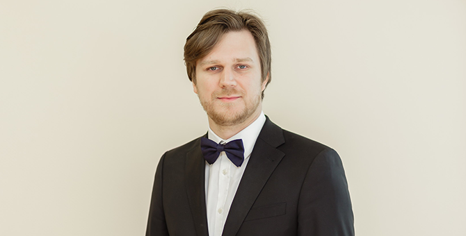 Зачем показывать российское кино в Англии во время политического кризиса? Отвечает британец Филип Перкон