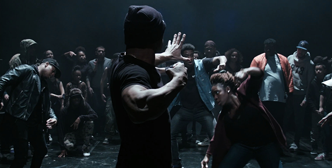 Культтуризм с Владимиром Раевским: как весь мир встретился на одной сцене в «Галантных Индиях»