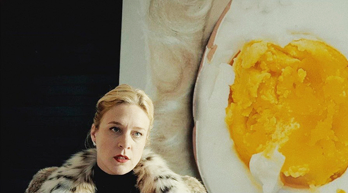 Хлоя Севиньи в трейлере фильма \"#Хоррор\"