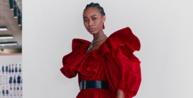 Alexander McQueen, коллекция Pre-Fall 2021