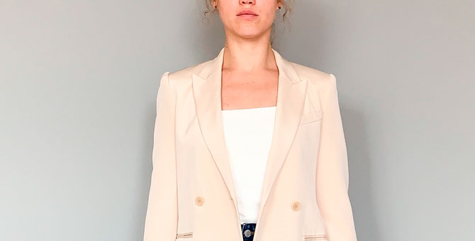 В Москве открылся благотворительный шоурум с одеждой российских знаменитостей