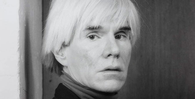 В галерее Тейт пройдет выставка париков Энди Уорхола