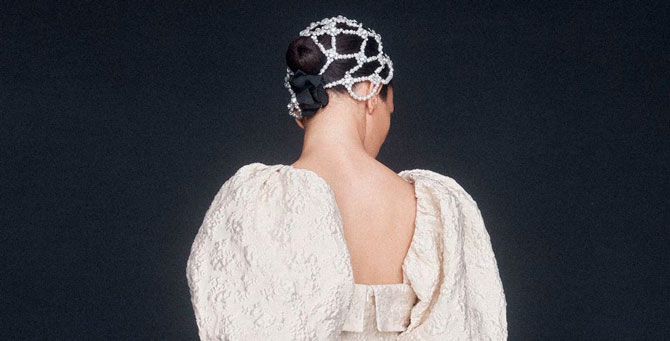 Simone Rocha выпустил первую свадебную коллекцию