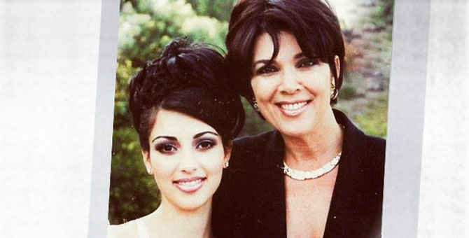 Ким Кардашьян показала фото с выпускного бала