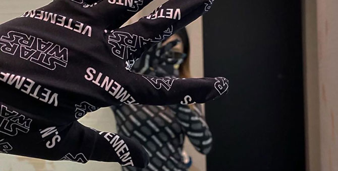 Vetements запустил закрытый аккаунт без цензуры