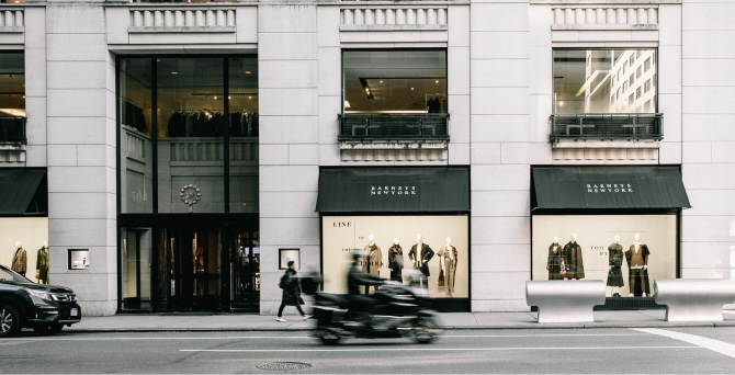 Barneys New York вновь откроется в начале 2021 года