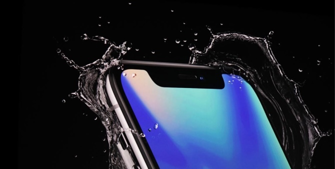 Apple оштрафовали на 10 млн евро за «водонепроницаемость» iPhone