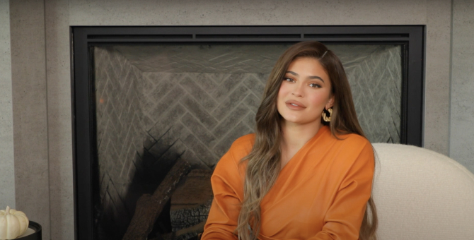 Кайли Дженнер составила рейтинг своих костюмов на Хэллоуин