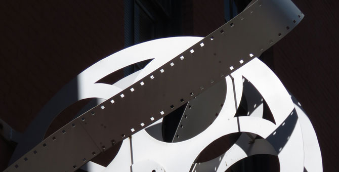 Представители киноиндустрии планируют сами регулировать российский прокат