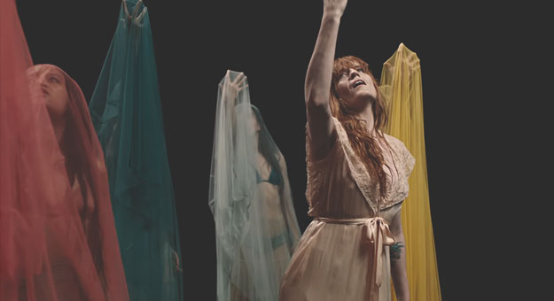 Florence and the Machine выпустила клип на песню о гостинге