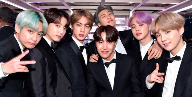 Корейская группа BTS объявила мировой арт-проект с известными художниками