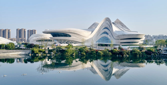Как выглядит Международный центр культуры и искусства по проекту Zaha Hadid Architects в Китае