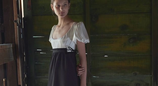 Руни Мара и винтажные платья: что нужно знать о новом бренде Hiraeth