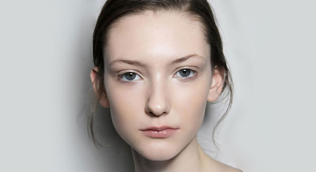 Cветотерапия для кожи в домашних условиях: как это работает и при чем тут NASA