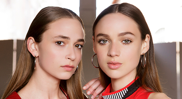 Как ухаживать за кожей вокруг глаз, бровями и ресницами в домашних условиях