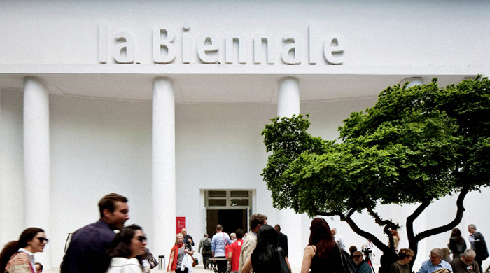 Венецианская арт-биеннале 2015 года откроется на месяц раньше