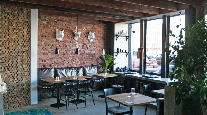 \"Вкус есть\": в Петербурге открылся ресторан новой русской кухни