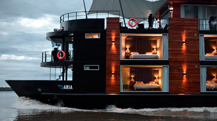 Пятизвездочная плавучая гостиница от Aqua Expeditions