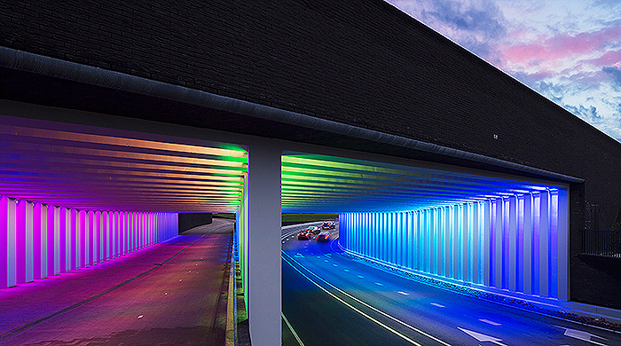 Световой туннель в Нидерландах как повод кататься по городу