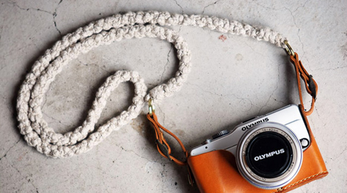 5 необычных ремешков для фотоаппаратов