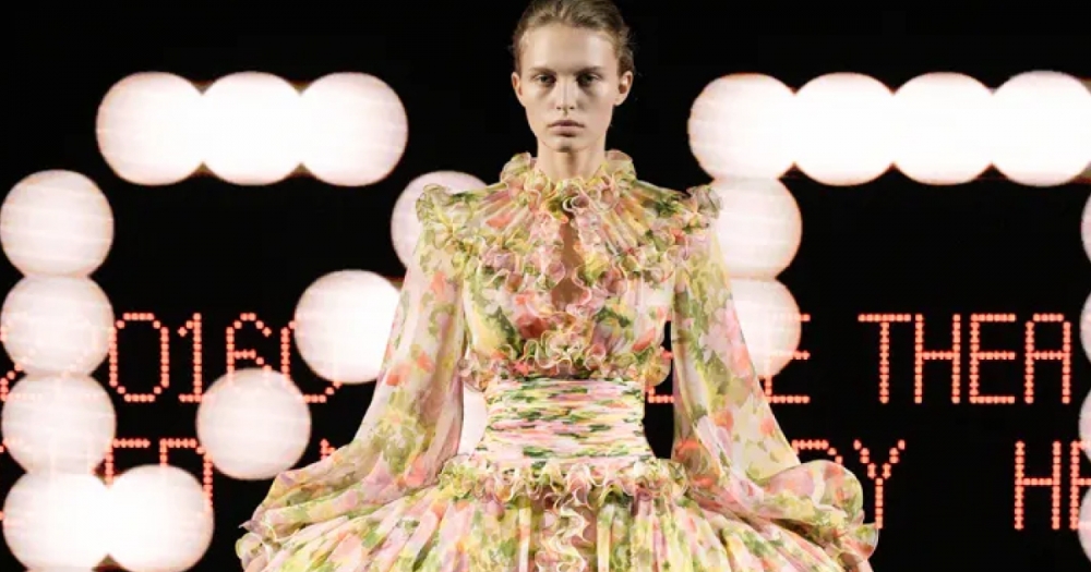 Valentino, кутюрная коллекция весна-лето 2025