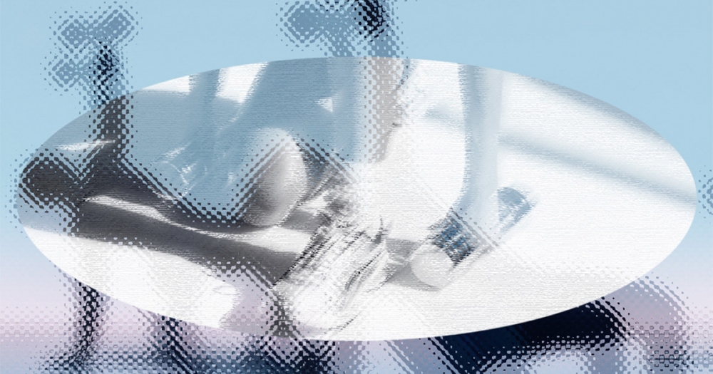 Какие упражнения с гантелями работают со всеми мышцами? Показывает эксперт