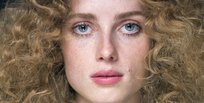 Тренд: волны, как у девушек с полотен прерафаэлитов