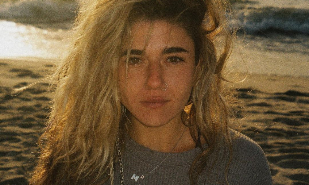 «Мой стиль — винтажная фототерапия»: Саша Маслова — о последних трендах в съемке, пленочной эстетике и советах новичкам