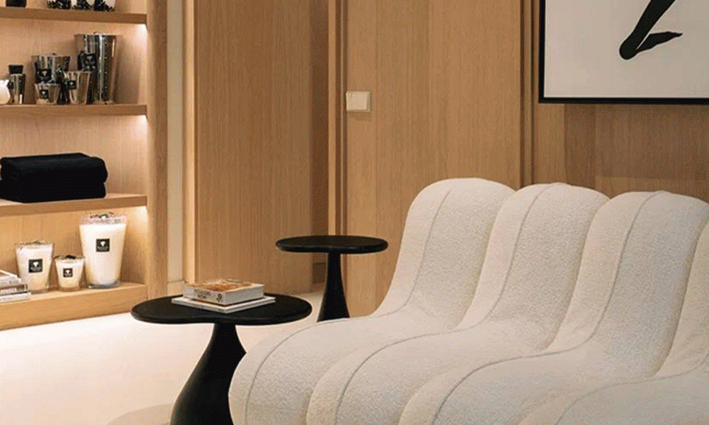 Фотоспам: 7 стильных локаций, где покупают вещи, читают книги и делают классные снимки для соцсетей