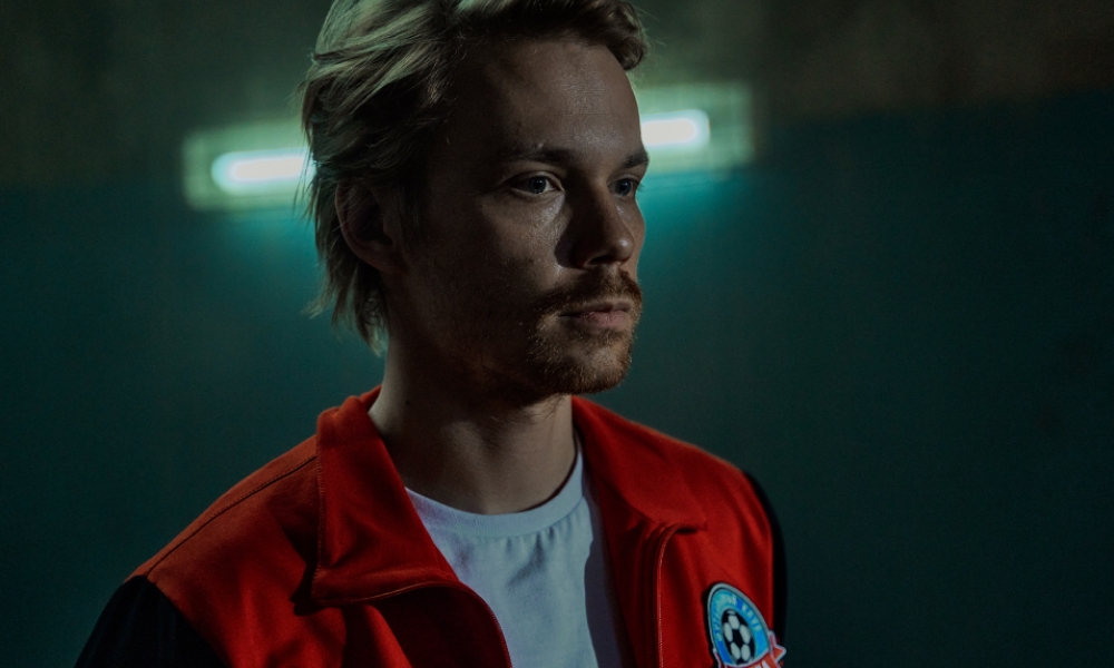 «В кино все началось со случайности»: Роман Евдокимов о новых проектах и работе в театре