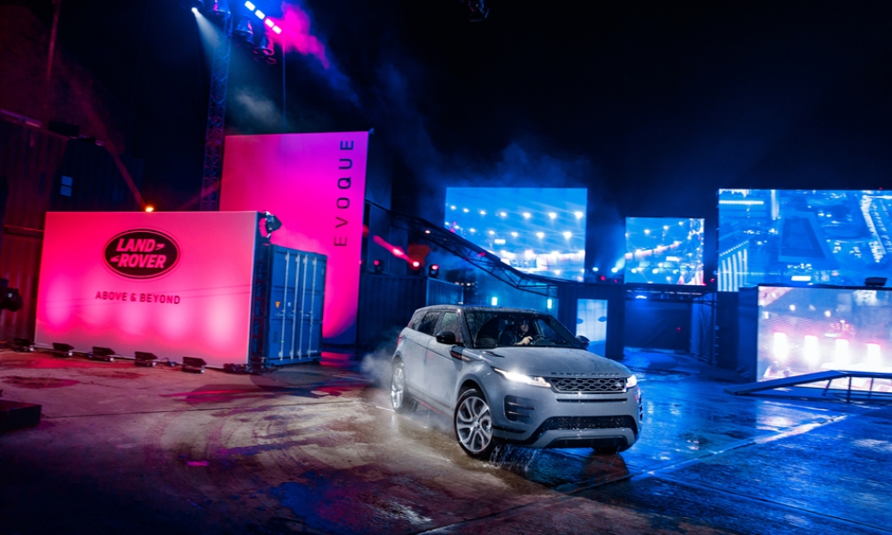 Забота об окружающей среде и новые технологии в новом Range Rover Evoque