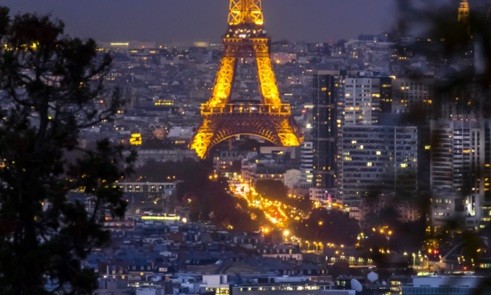 Коронавирус во Франции 2.0: новый локдаун в столице, обострение экстремизма и несдающиеся парижане
