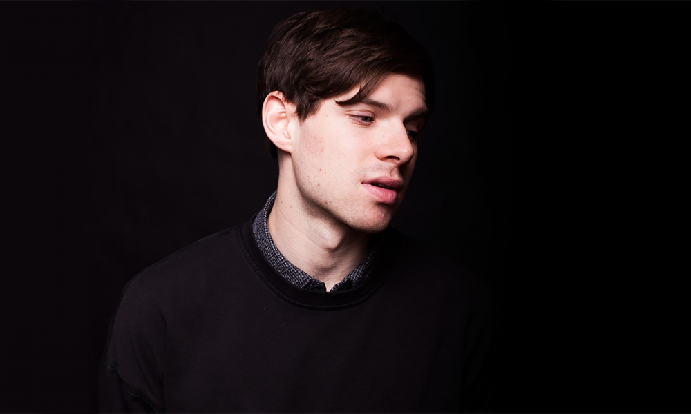 Филипп Авдеев рисует для Buro 24/7