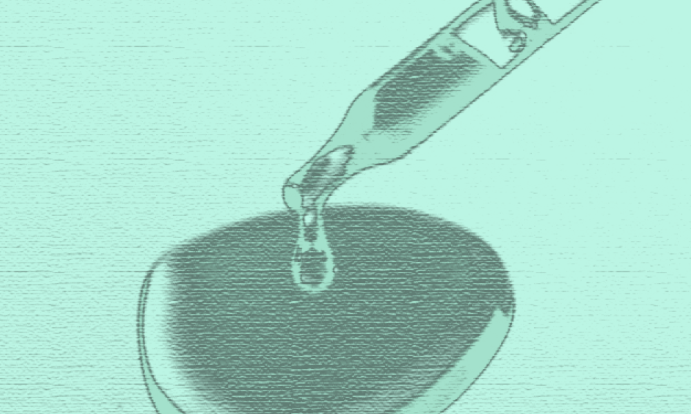 Чем отличаются современные пилинги от «кислотных атак»? Отвечает эксперт