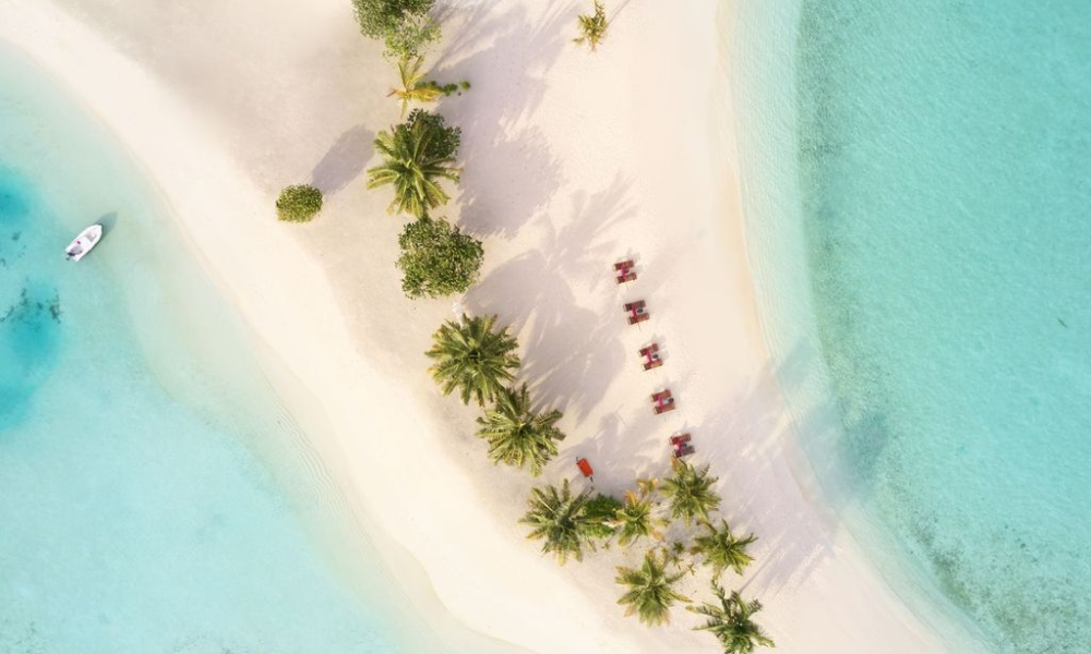 Снорклинг и тотальный диджитал-детокс: зачем ехать на курорт  Sun Siyam Vilu Reef