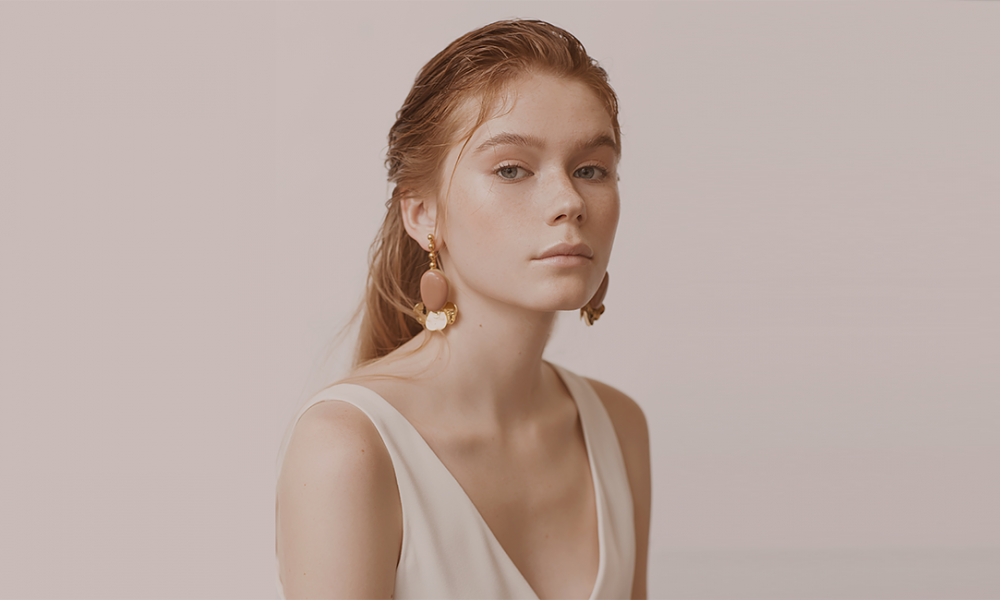 Четыре летних укладки на длинных волосах от стилиста Moroccanoil