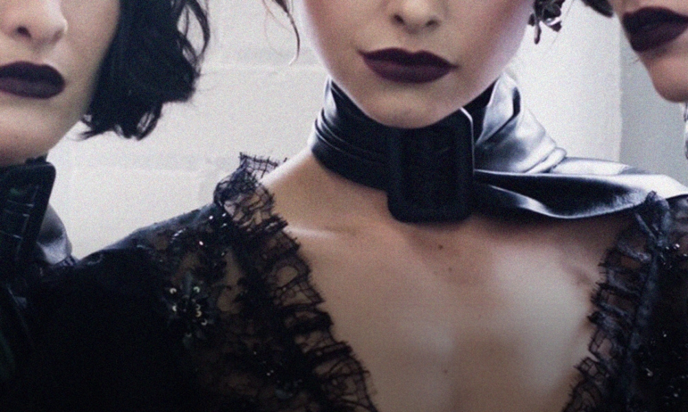 Вечерний дресс-код: вещи в пайетках